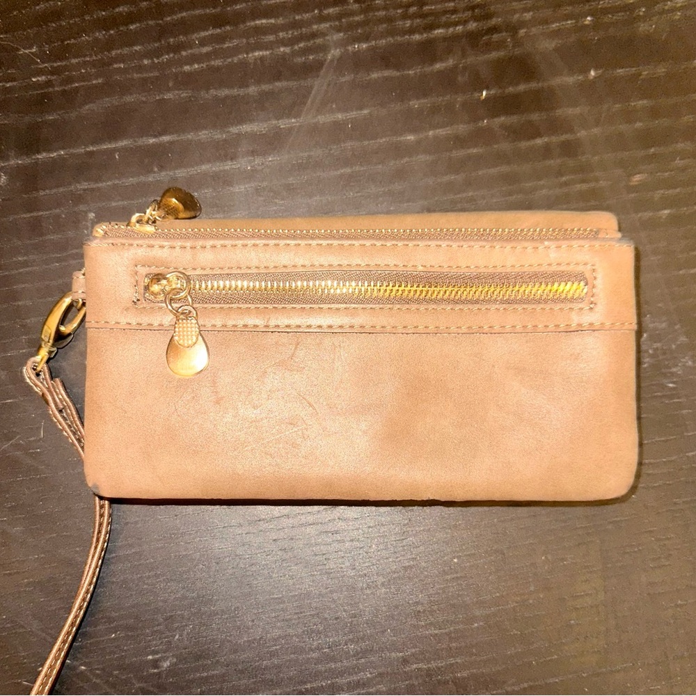 Elegant Tan Wristlet Clutch